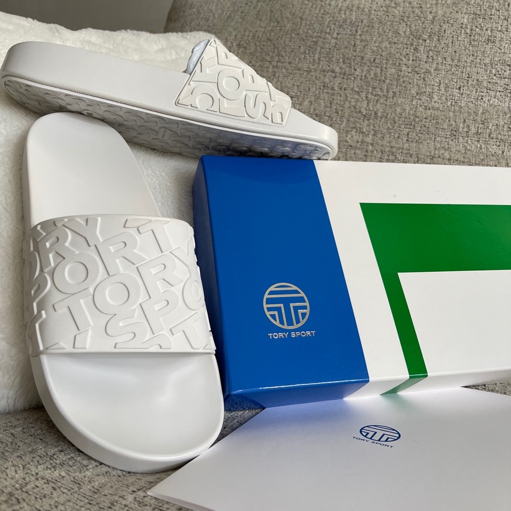 Tory Burch size 8 slipper sandal white